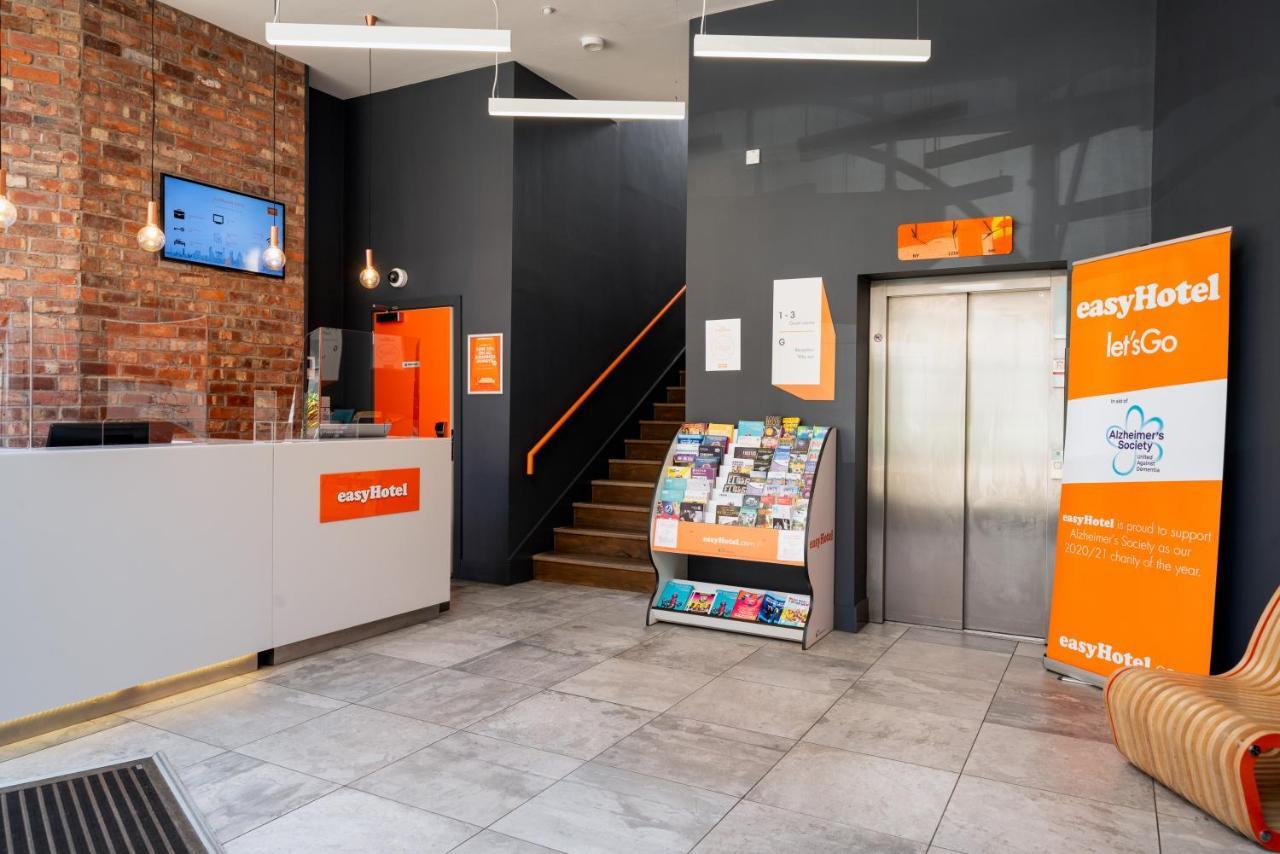 Easyhotel เบอร์มิงแฮม ภายนอก รูปภาพ