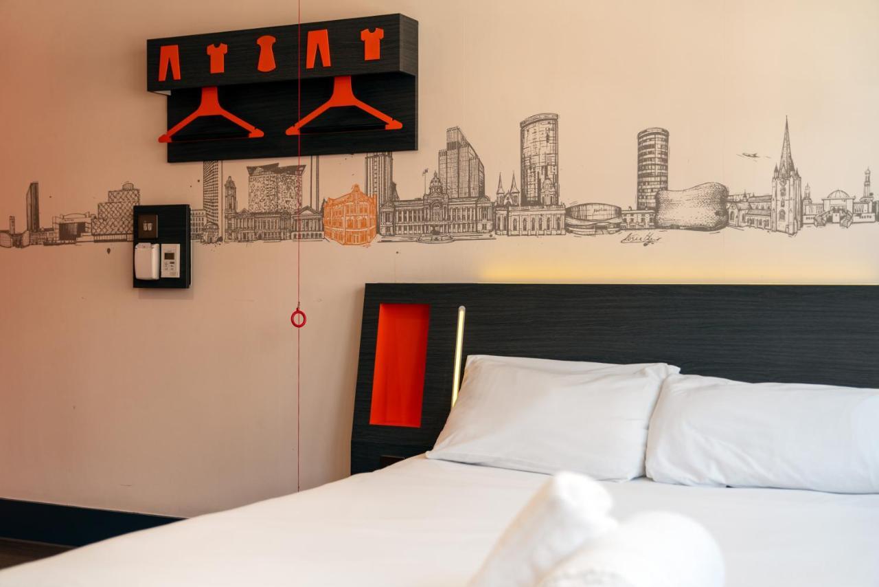 Easyhotel เบอร์มิงแฮม ภายนอก รูปภาพ