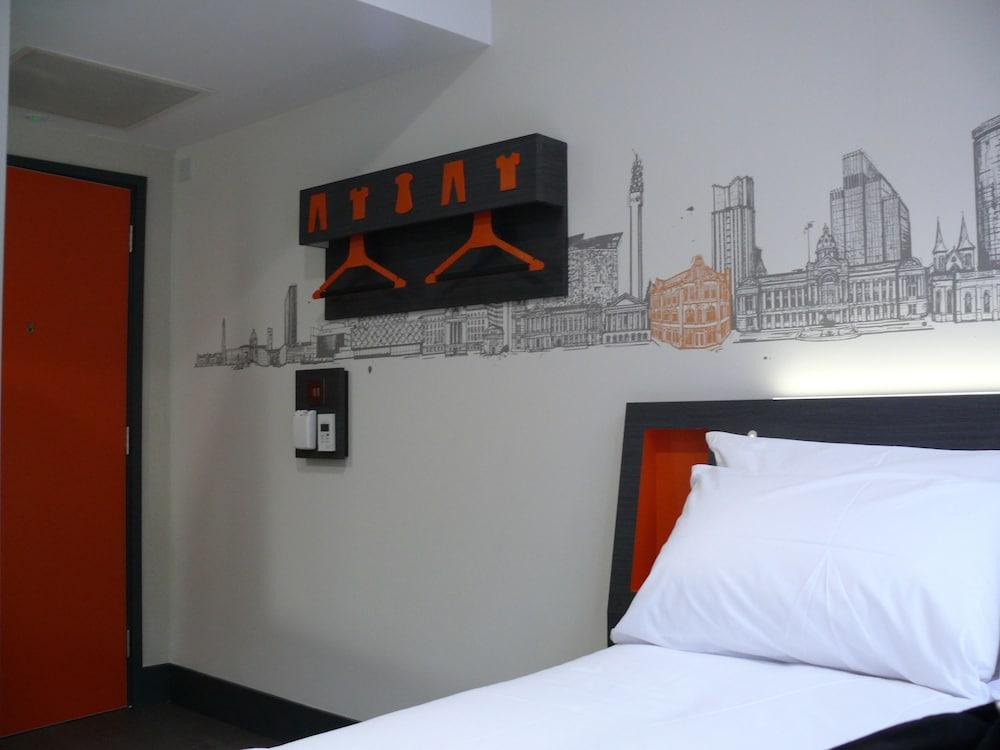 Easyhotel เบอร์มิงแฮม ภายนอก รูปภาพ