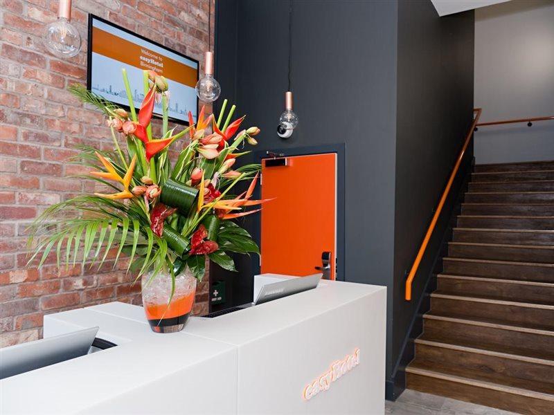 Easyhotel เบอร์มิงแฮม ภายนอก รูปภาพ